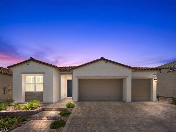 8971 Coastal Oaks Street, Las Vegas, NV 89166