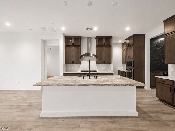 8971 Coastal Oaks Street, Las Vegas, NV 89166