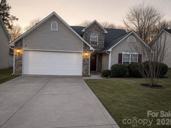 2636 Thistle Brook Drive , Concord, NC 28027