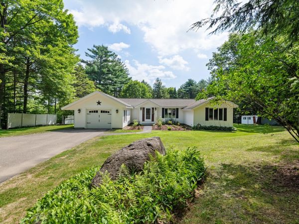 56 Barry Highlands Road, Danbury, NH 03230
