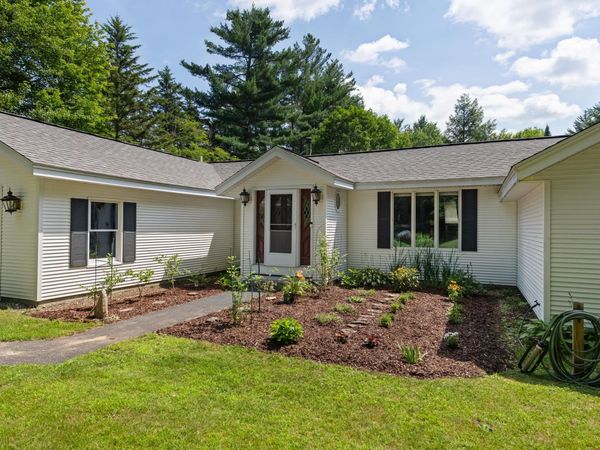 56 Barry Highlands Road, Danbury, NH 03230