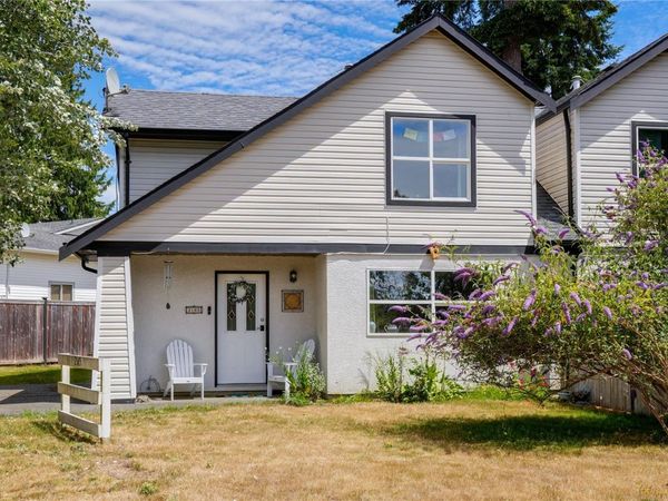 2165 Maple Ave , Sooke, BC V9Z 0M8