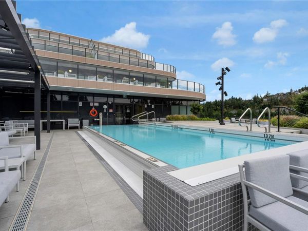 2000 Hannington Rd, Unit #518, Langford, BC V9B 7C1