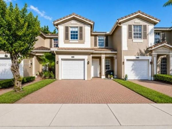 11843 SW 152nd Ct , Miami, FL 33196