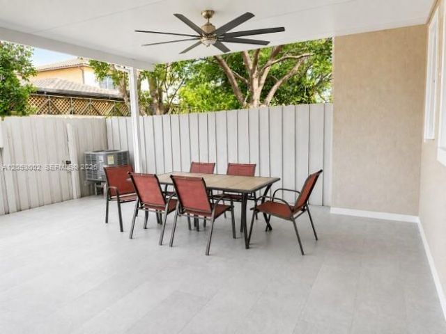 11843 SW 152nd Ct, Miami, FL 33196 Photo