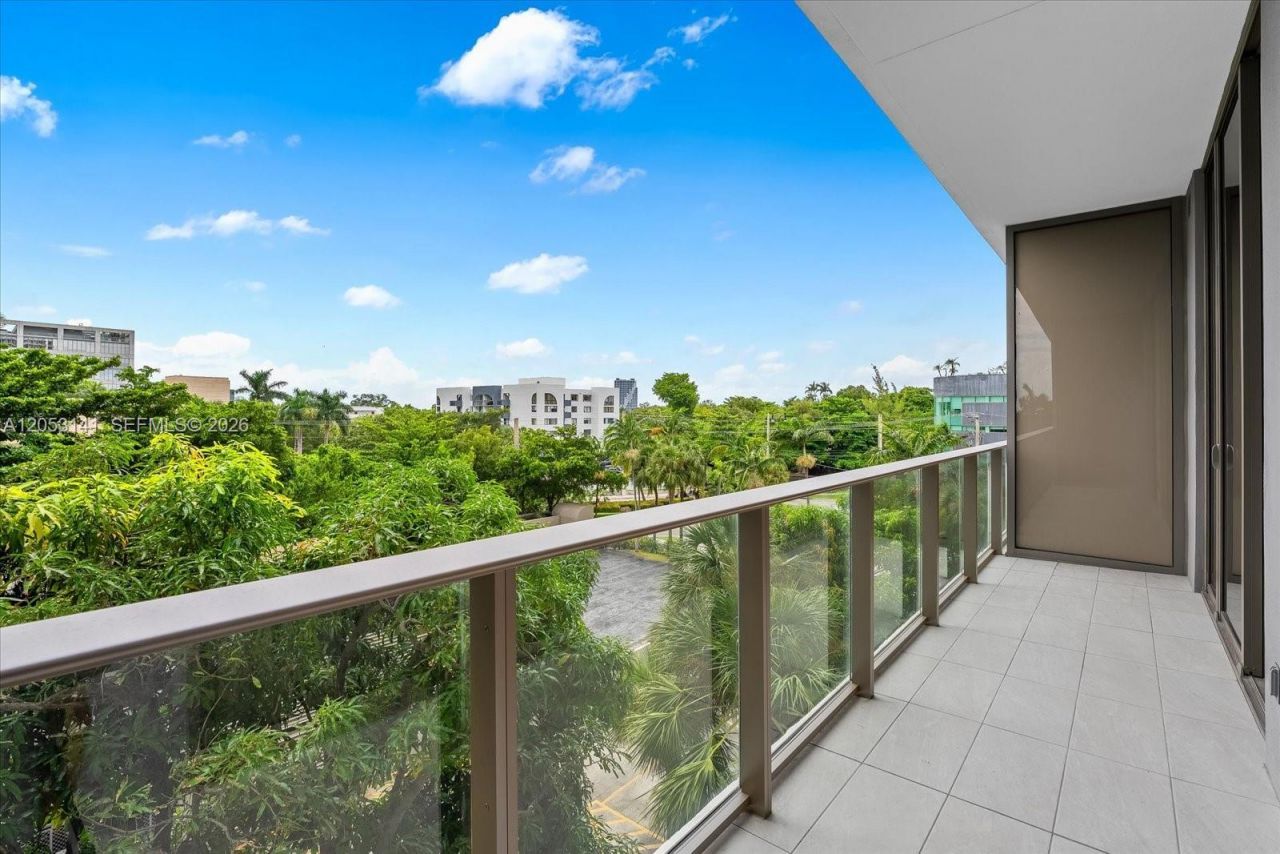 2678 Tigertail Ave , Unit 315, Miami, FL 33133 Photo