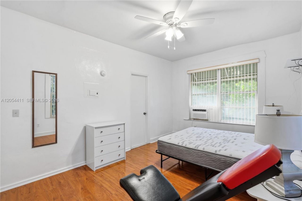 3409 S Le Jeune Rd , Unit 11, Coral Gables, FL 33134 Photo