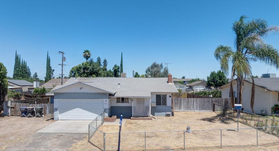 7316 Edythe Cir, Winton, CA 95388 Photo