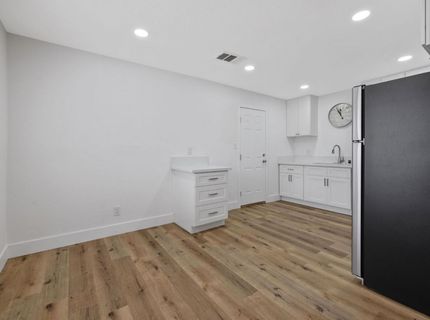 4222 W Victor Ave, Visalia, CA 93277 Photo
