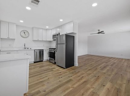 4222 W Victor Ave, Visalia, CA 93277 Photo