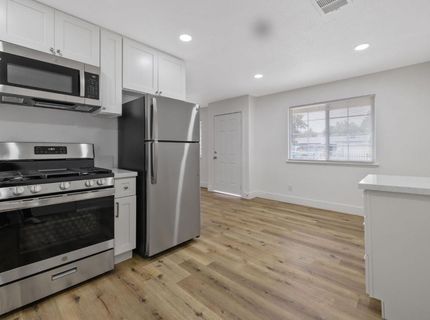4222 W Victor Ave, Visalia, CA 93277 Photo