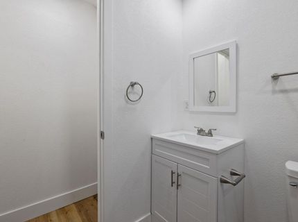 4222 W Victor Ave, Visalia, CA 93277 Photo