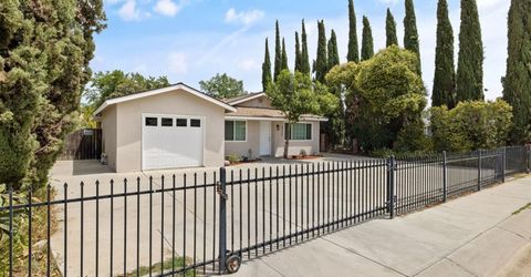 4222 W Victor Ave, Visalia, CA 93277 Photo