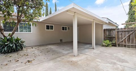 4222 W Victor Ave, Visalia, CA 93277 Photo