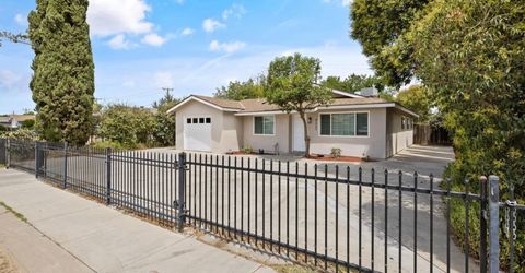 4222 W Victor Ave, Visalia, CA 93277 Photo