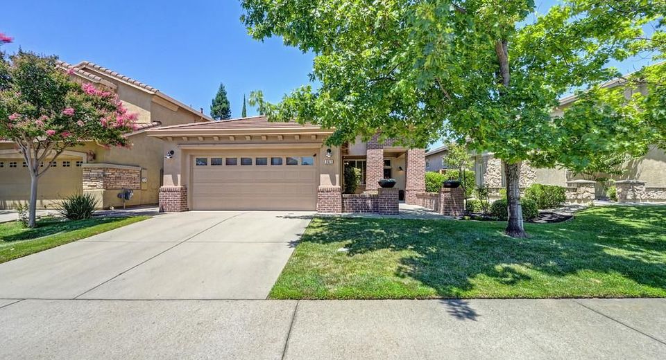 2021 Horseshoe Glen Cir, Folsom, CA 95630 Photo