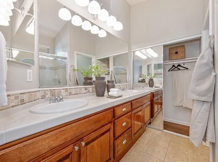 2021 Horseshoe Glen Cir, Folsom, CA 95630 Photo