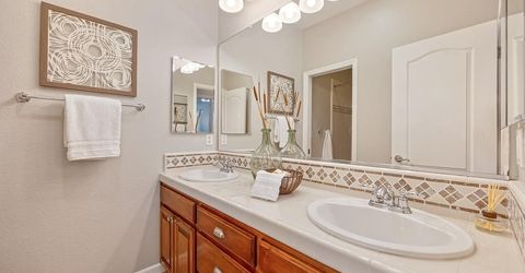 2021 Horseshoe Glen Cir, Folsom, CA 95630 Photo