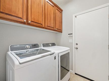 2021 Horseshoe Glen Cir, Folsom, CA 95630 Photo