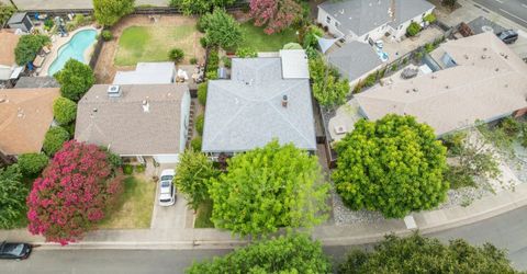 36 Lupine Way, Sacramento, CA 95819 Photo