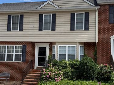 110 Aaron Place, Lynchburg, VA 24502