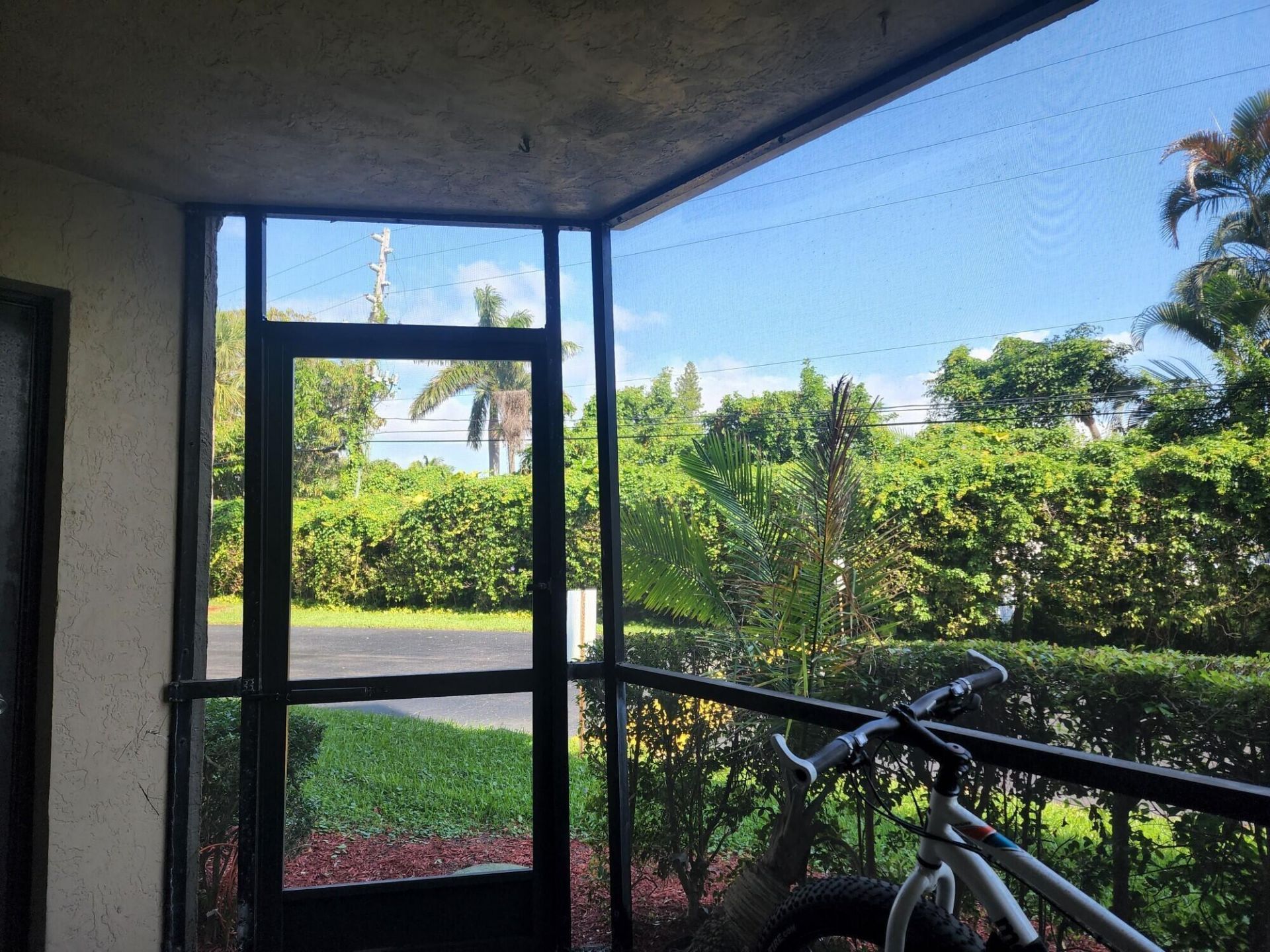 890 N Federal Highway, Unit 102, Lantana, FL 33462 Photo