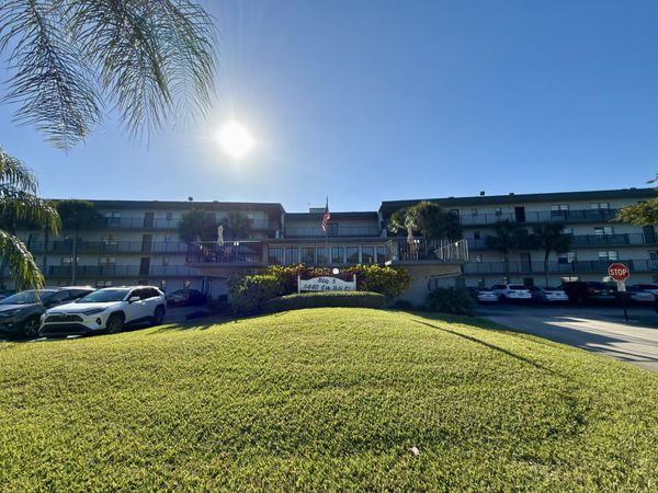 9440 SW 8TH Street, Unit 208, Boca Raton, FL 33428