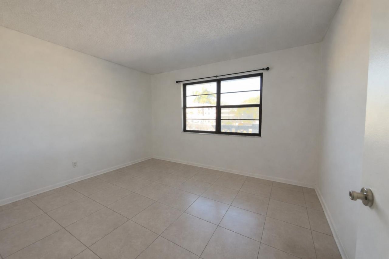 9440 SW 8th Street, Unit 208, Boca Raton, FL 33428 Photo