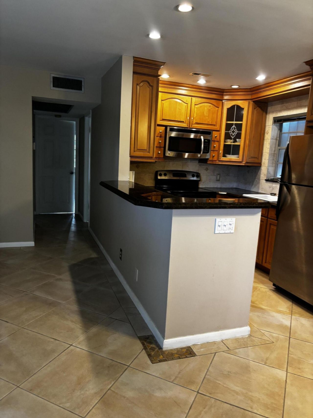 13 Chatham A, West Palm Beach, FL 33417 Photo