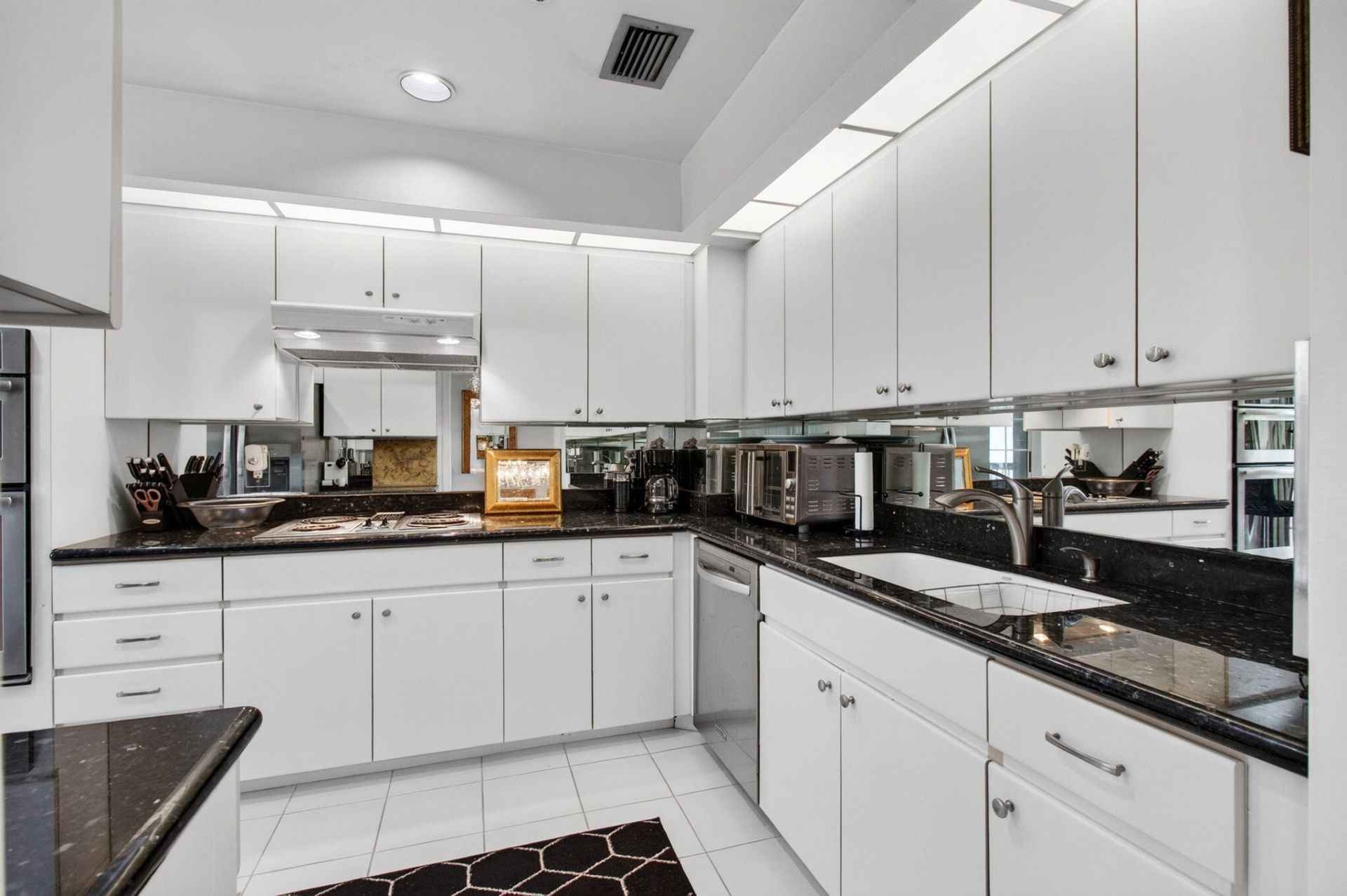 17031 Boca Club Boulevard, Unit 104A, Boca Raton, FL 33487 Photo