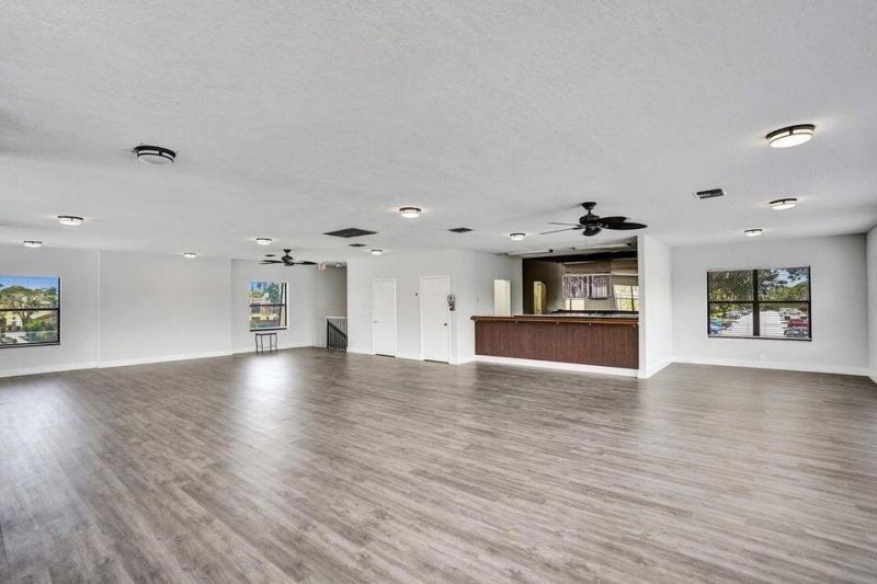 22 Springdale Circle, Palm Springs, FL 33461 Photo