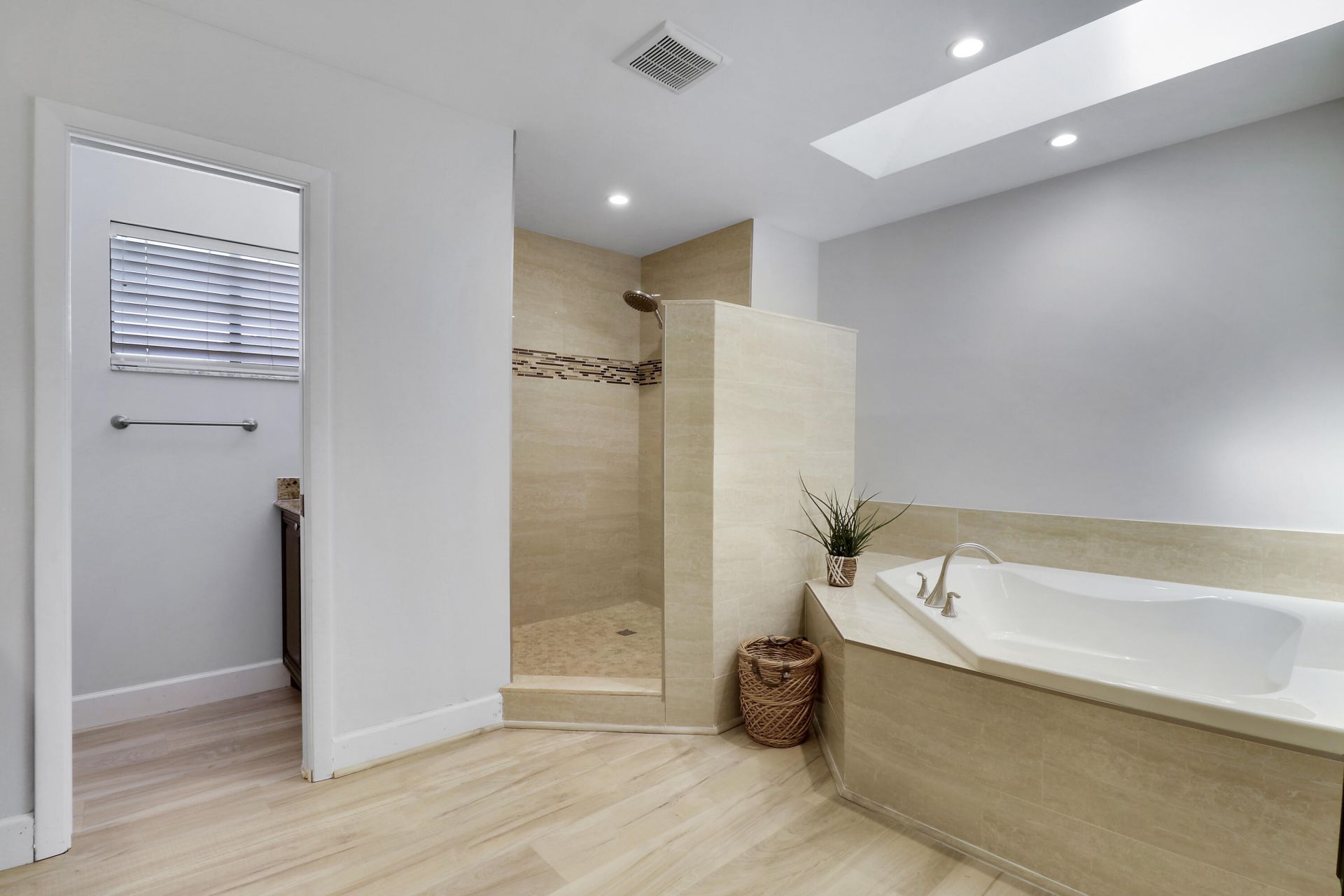 1119 Rainwood Circle W, Palm Beach Gardens, FL 33410 Photo