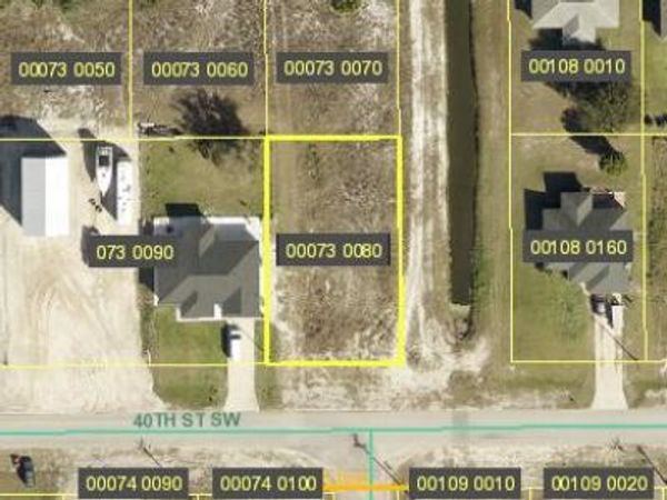 2700 40TH Street SW, Lehigh Acres, FL 33976