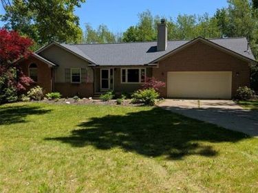 1996 Triangle Lake Road, Marion Twp, MI 48843