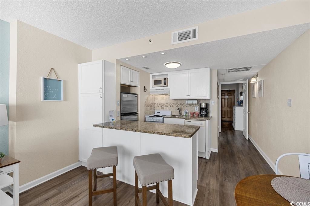 2310 N Ocean Blvd.  Photo 9