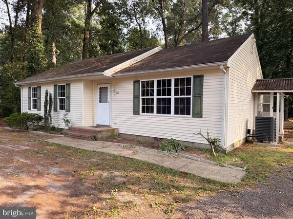 208 HARFORD ROAD, SALISBURY, MD 21801