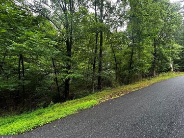 225 WANNA DRIVE , AUBURN, PA 17922