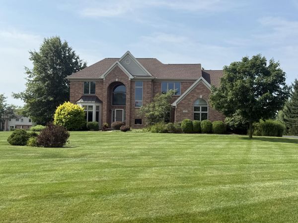 479 Derby Court, Saline, MI 48176