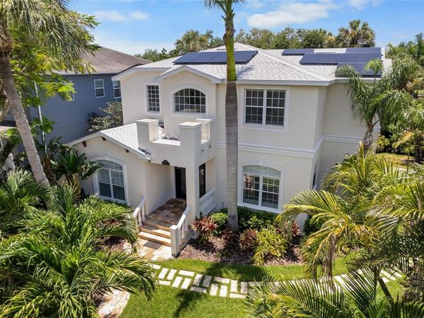 4802 W BEACHWAY DRIVE , TAMPA, FL 33609