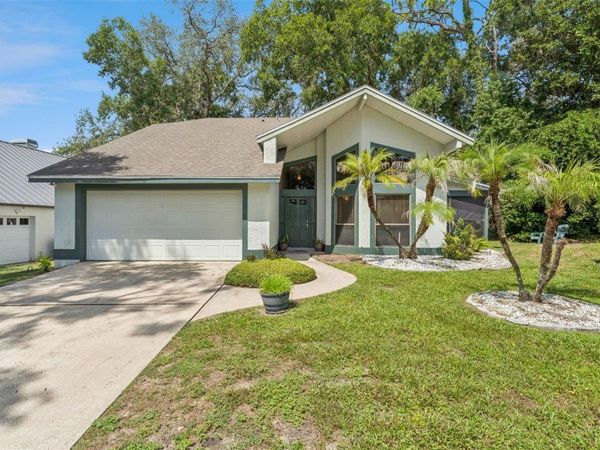 1068 COTTONWOOD COURT , APOPKA, FL 32712