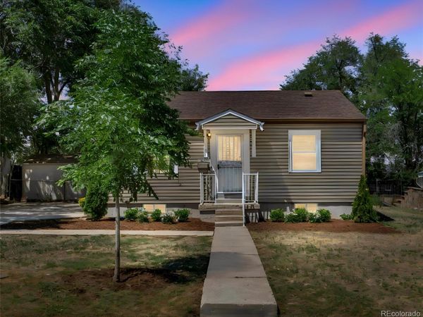 22 Bryant Way , Denver, CO 80219
