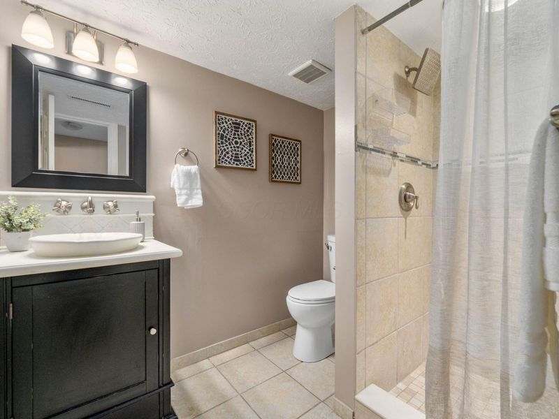 2805 Shellwick Court, Columbus, OH 43235 Photo 38
