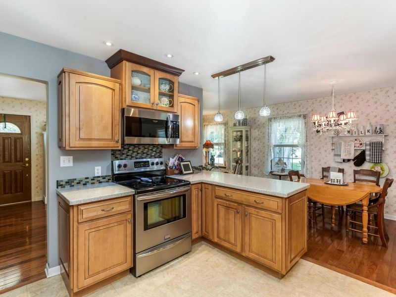 892 Fieldson Drive , Heath, OH 43056 Photo 9