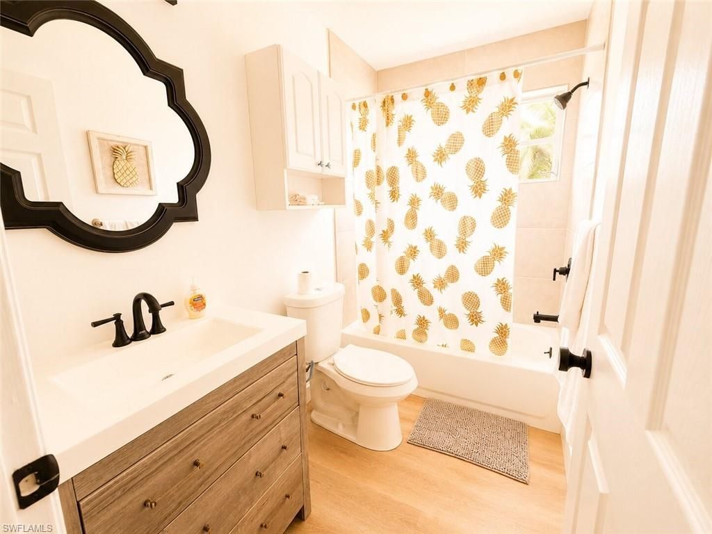 3659 Riviera Cir , Bonita Springs, FL 34134 Photo