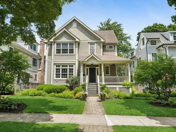 1732 S Highland Avenue , Wilmette, IL 60091