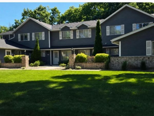 5942 Fernwood Street, Shoreview, MN 55126
