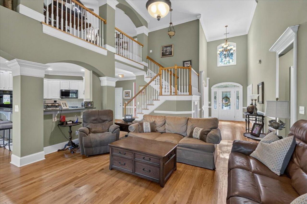 8843 E Fairway Woods Drive Photo 18