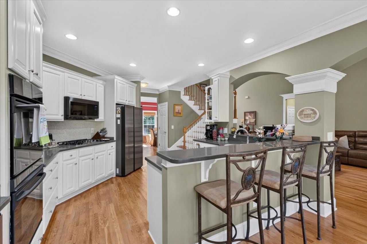 8843 E Fairway Woods Drive Photo 24
