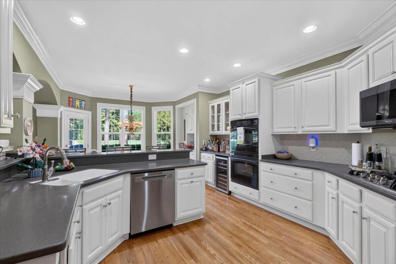8843 E Fairway Woods Drive Photo 26