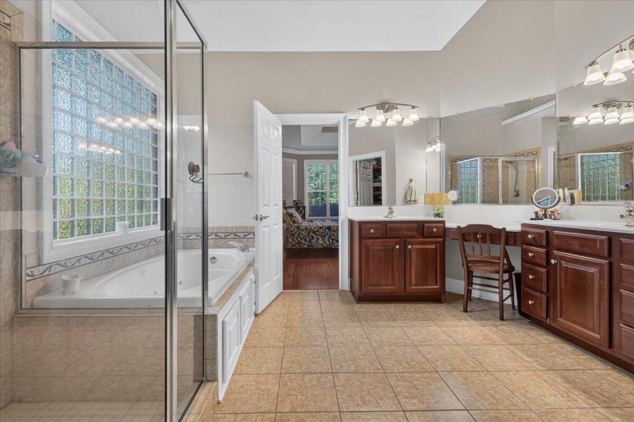 8843 E Fairway Woods Drive Photo 40